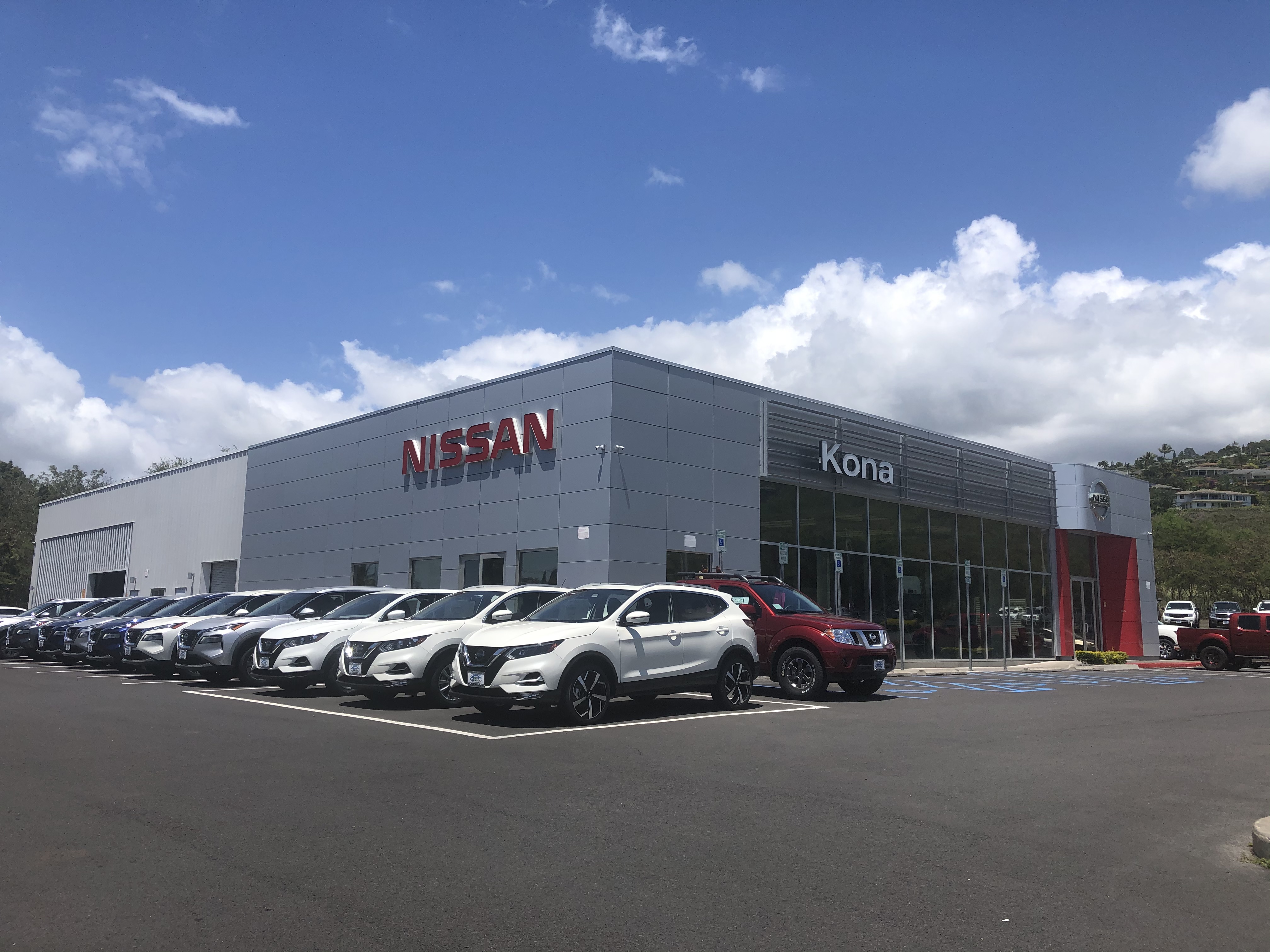 Kona Nissan Dealership